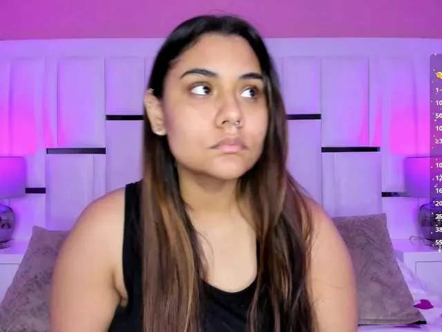 AlannaWest from BongaCams