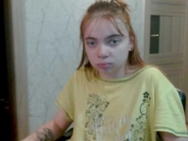 Aliiicestone from BongaCams