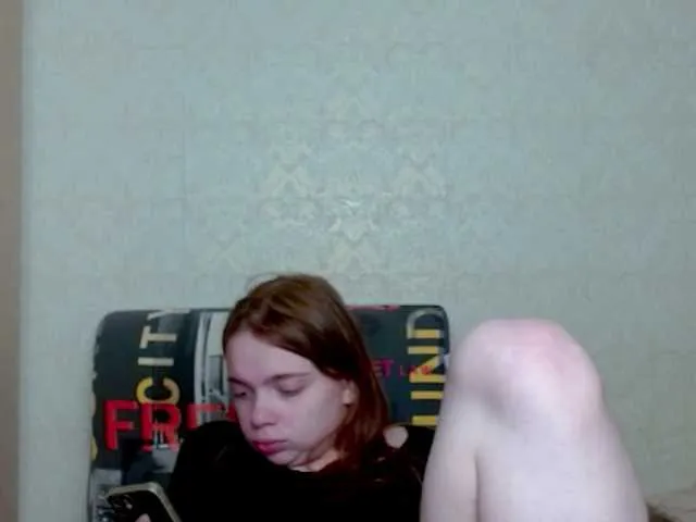 Aliiicestone from BongaCams