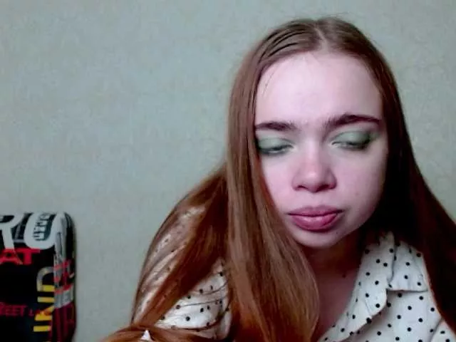 Aliiicestone from BongaCams