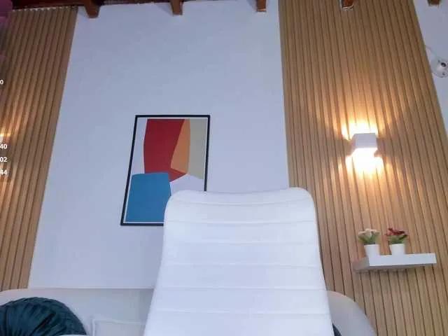 Alma-avad from BongaCams