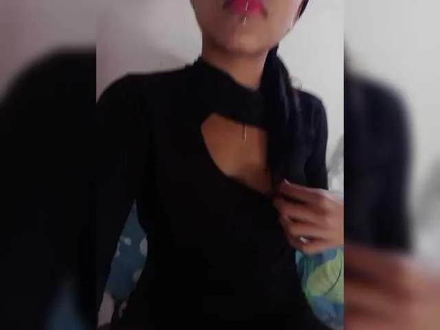 Annie-19 from BongaCams