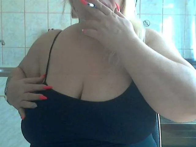 AriannaMilf from BongaCams