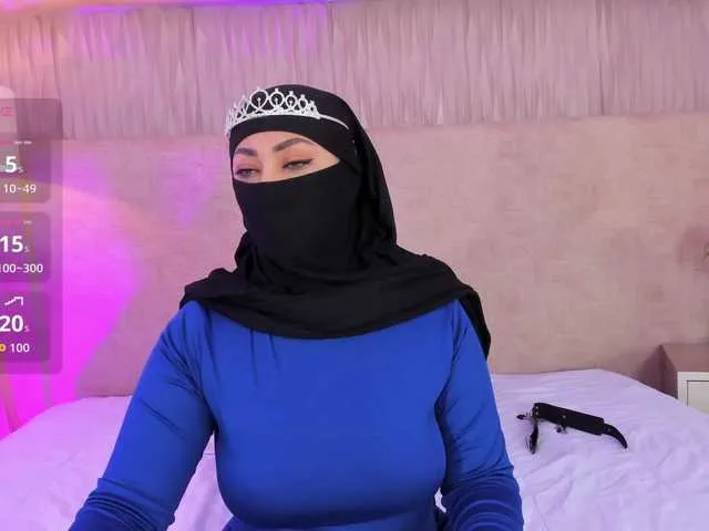 Azzaa0 from BongaCams