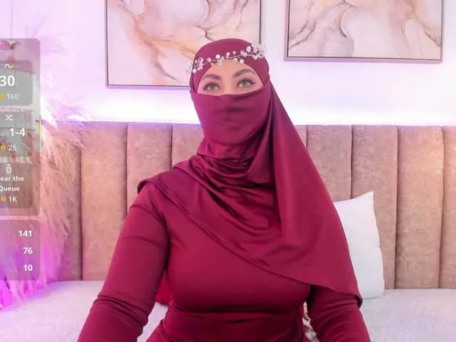 Azzaa0 from BongaCams