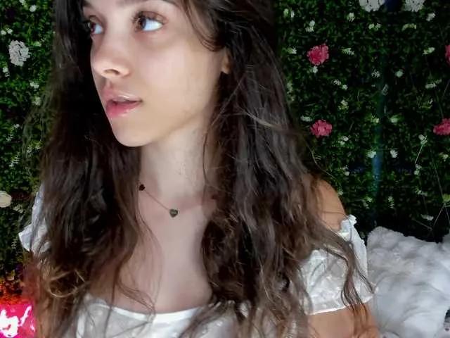 BabyAylin from BongaCams