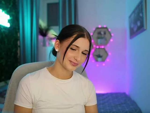 BettyGrey from BongaCams