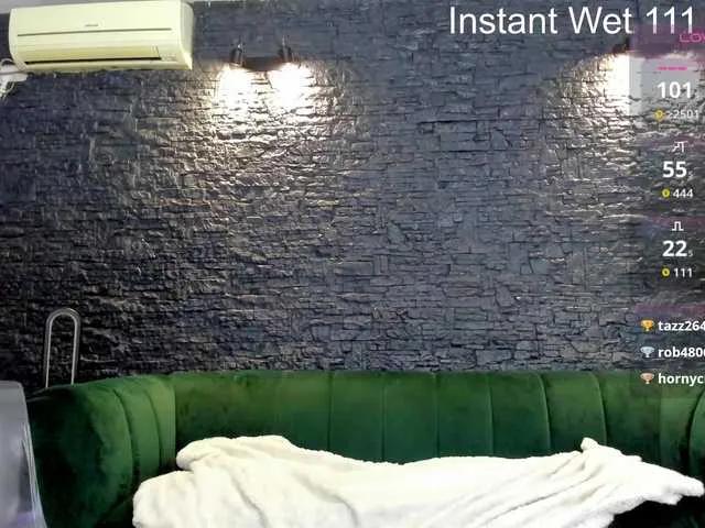Boobzilla from BongaCams