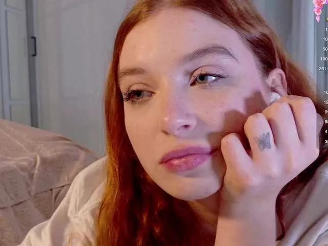 Cinnabongirl from BongaCams
