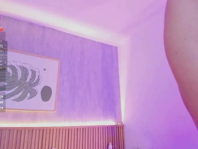 Coco-balenciaga from BongaCams