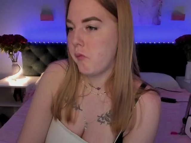 DonnaSmith from BongaCams