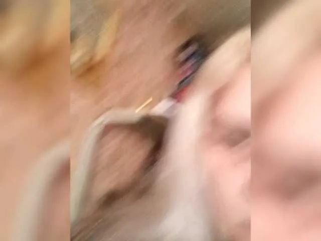 Eileen-Milly from BongaCams