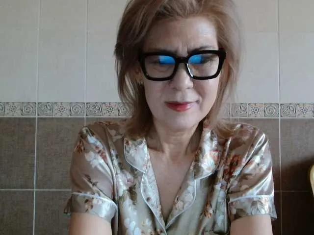 Elegant00Lady from BongaCams