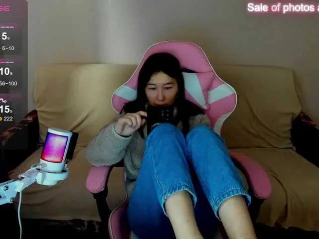 ElliMilka from BongaCams