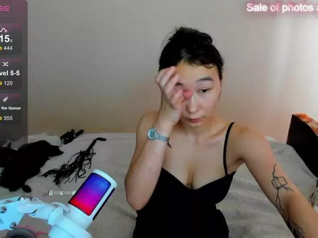 ElliMilka from BongaCams