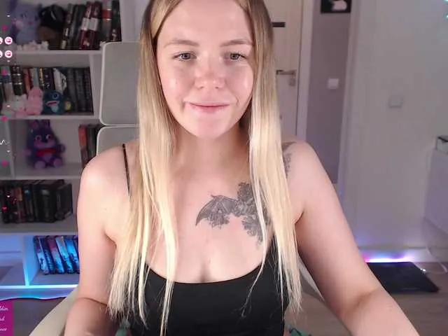 EmmaBryan from BongaCams