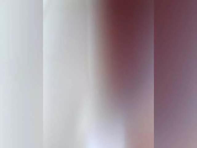 EmmiHot from BongaCams