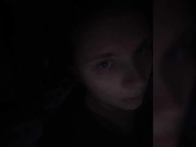 Esterjohns from BongaCams