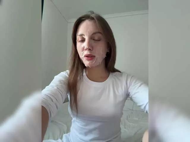 Evelonelfi from BongaCams