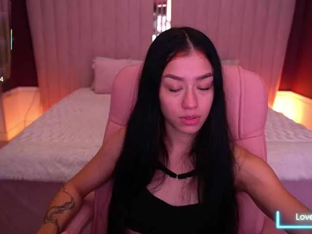 FataleNellie from BongaCams