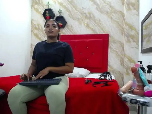 Issa-love from BongaCams