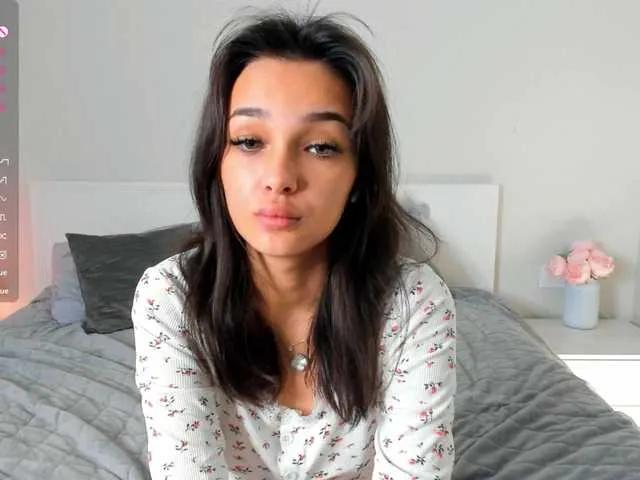 Jessie0meow from BongaCams
