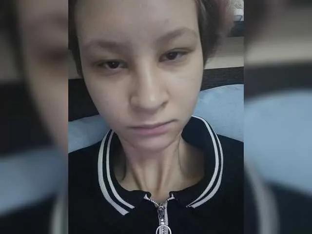 Jillari from BongaCams