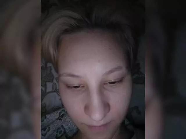 Jillari from BongaCams
