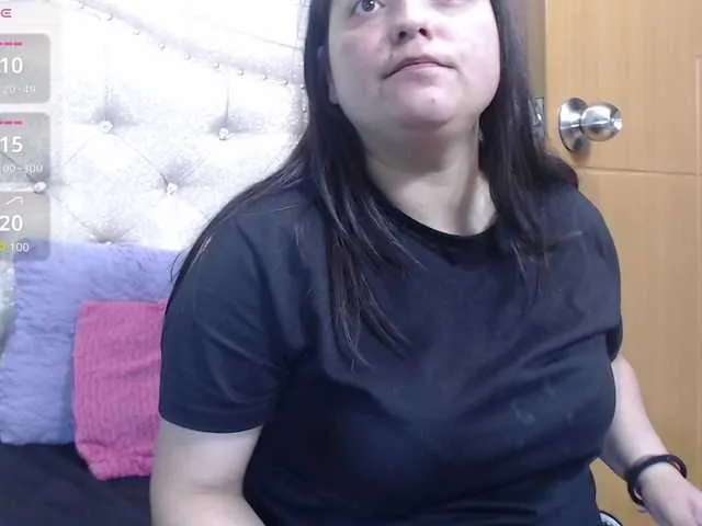 KataleyaStiward from BongaCams