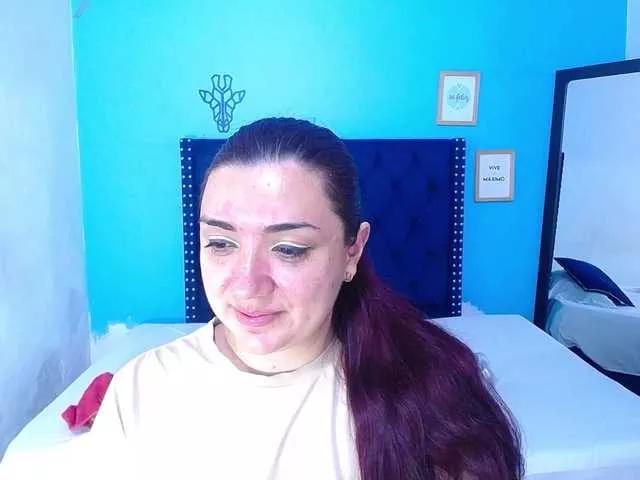 Kinky-redhead18 from BongaCams