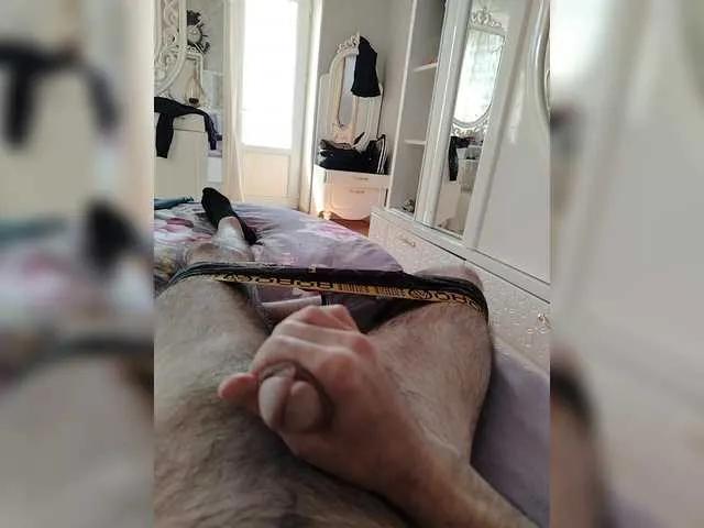 Lolikx from BongaCams