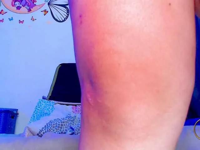 Lyalatin4 from BongaCams