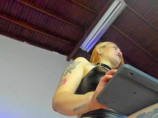 Madame-ibby from BongaCams