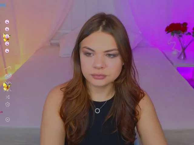 Miamoonn from BongaCams