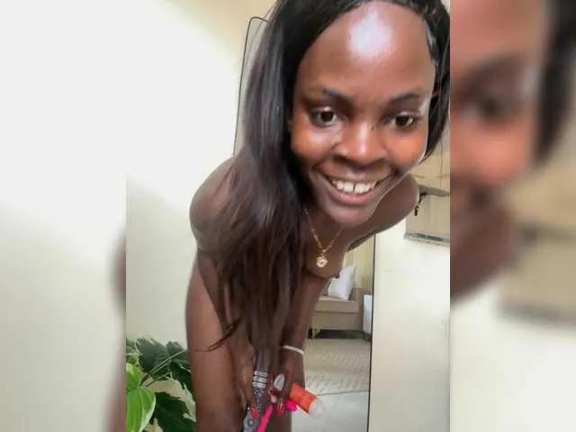 Misscreamerr from BongaCams