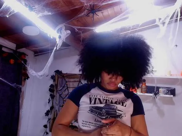 Naia-blesed from BongaCams