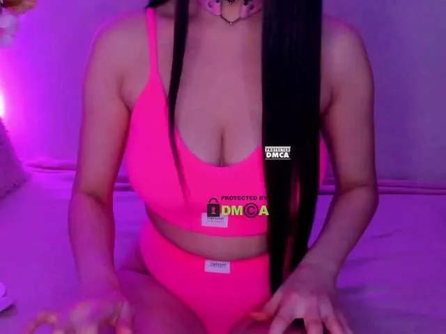 Papalya from BongaCams