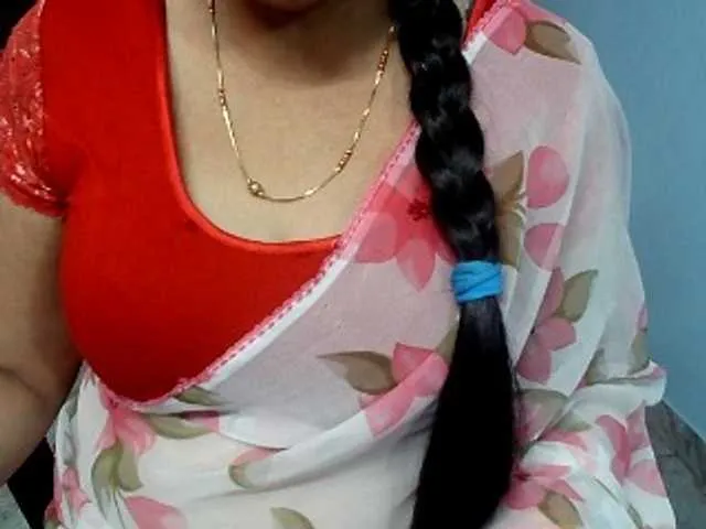 Payalx from BongaCams