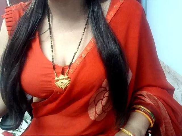 Payalx from BongaCams