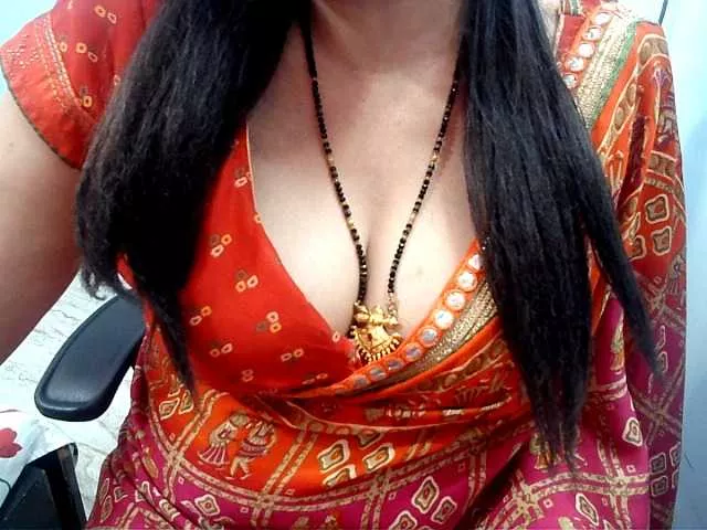 Payalx from BongaCams