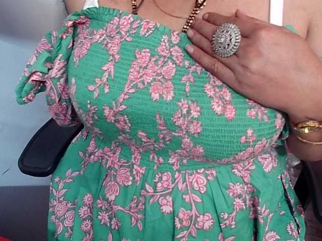 Payalx from BongaCams