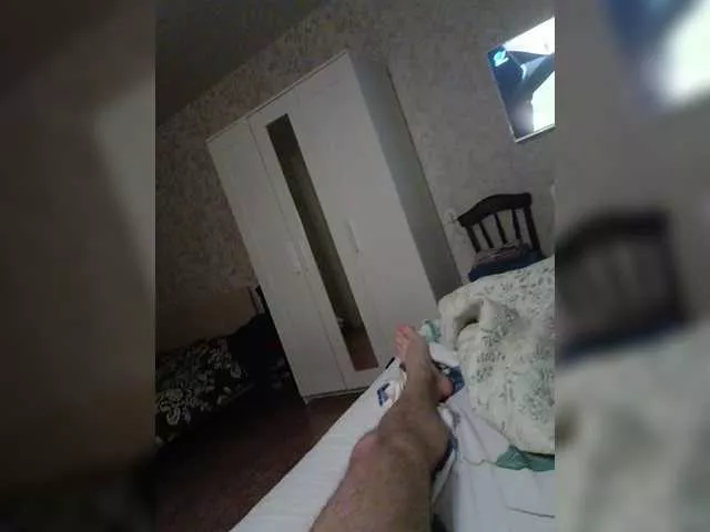 Qeen777 from BongaCams