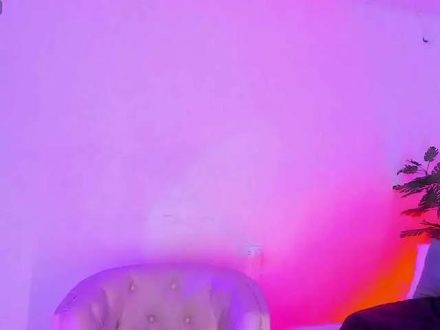 Sasha-yaklove999 from BongaCams