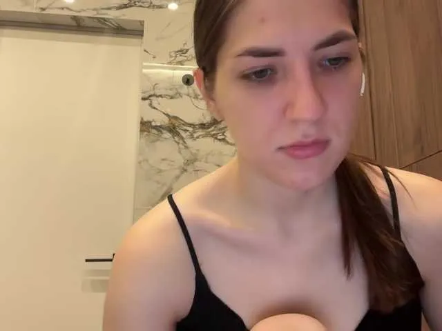 SelenaMoon from BongaCams