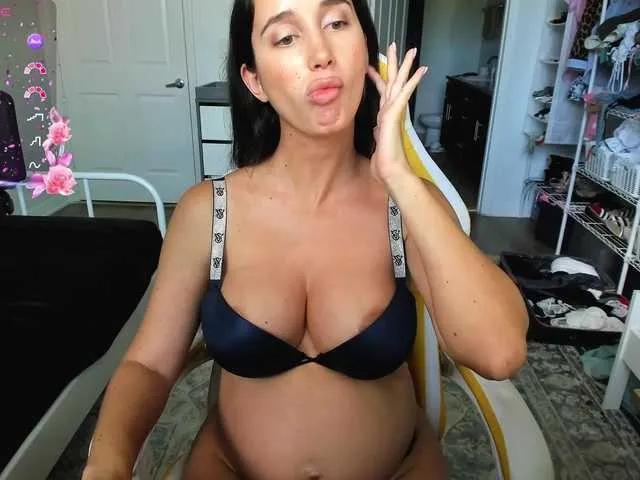 SweetButtocks from BongaCams