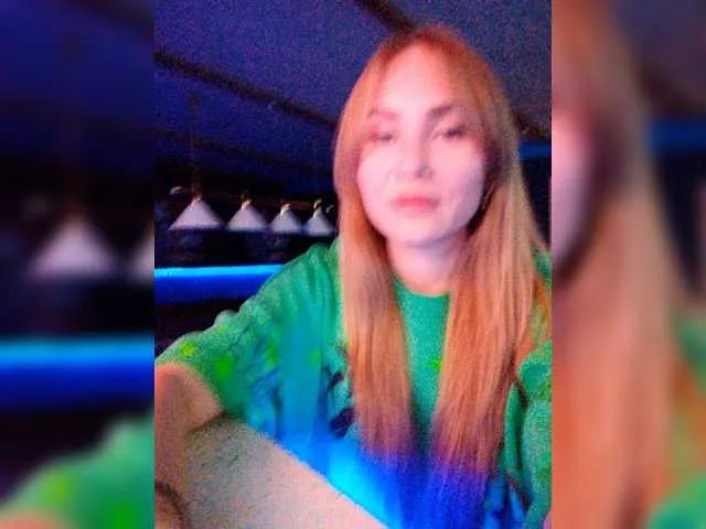 SweetGerl00 from BongaCams