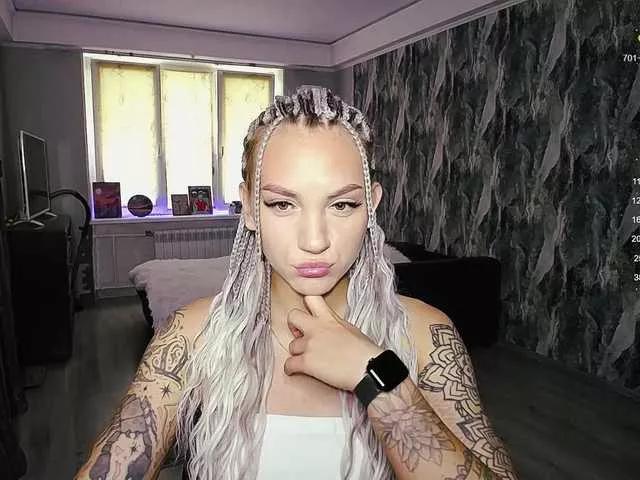Sweetiekittie from BongaCams