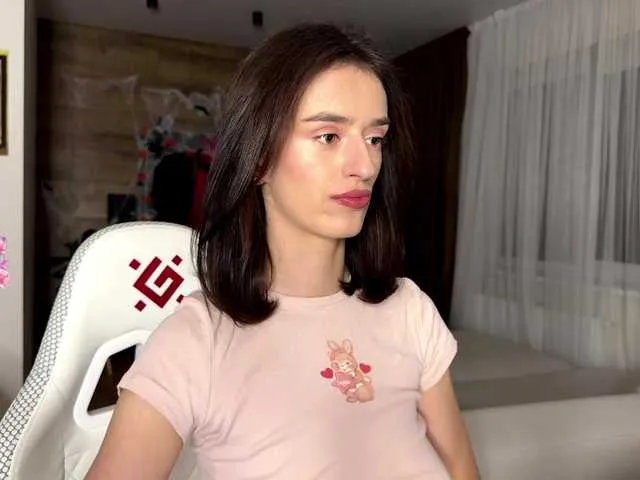 SweetieTati from BongaCams