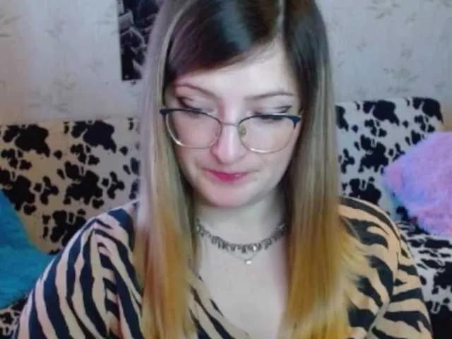 Tastyariel from BongaCams