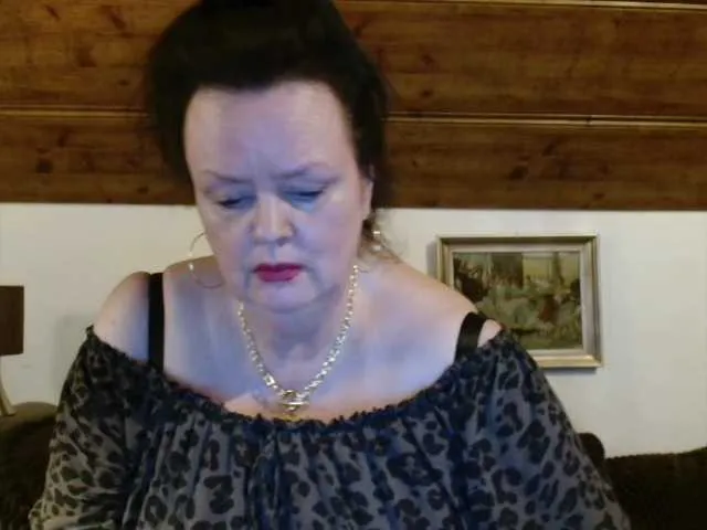 TiffanyAmore from BongaCams